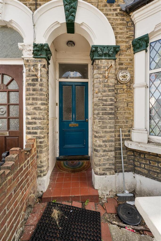 Malvern Road, E11