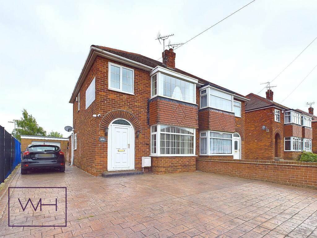 CAM03785G0-PR0056-ST