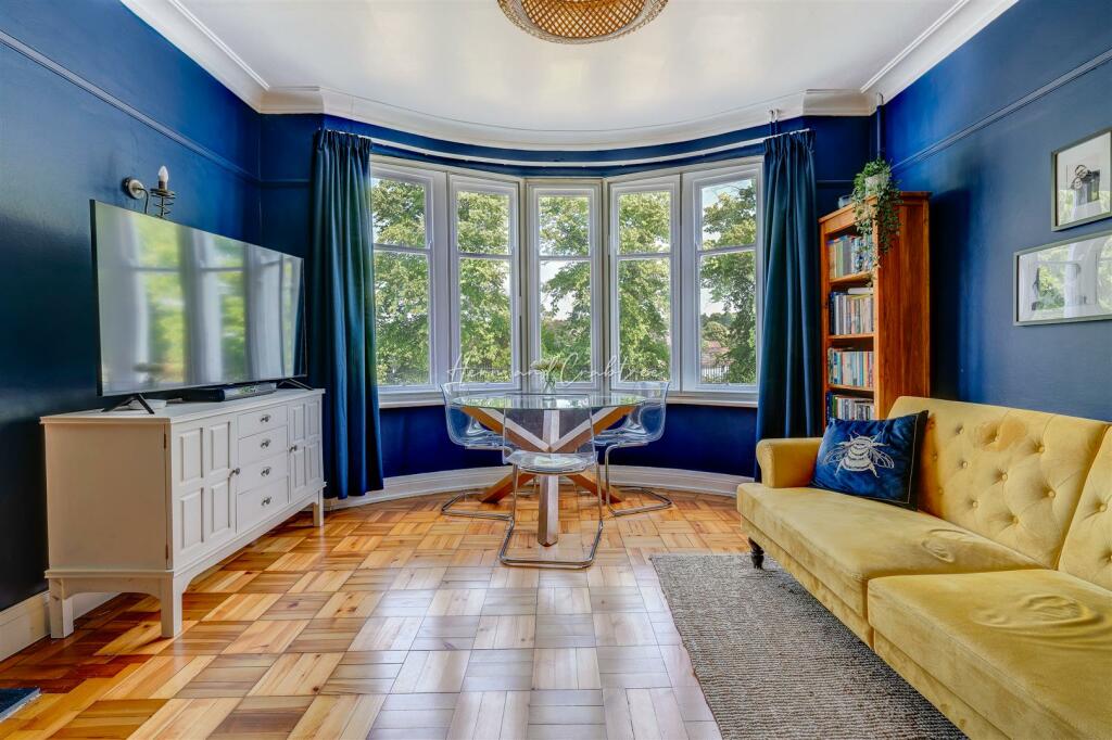 Lake Road West, Roath Park, HernCrabtree (27).jpg