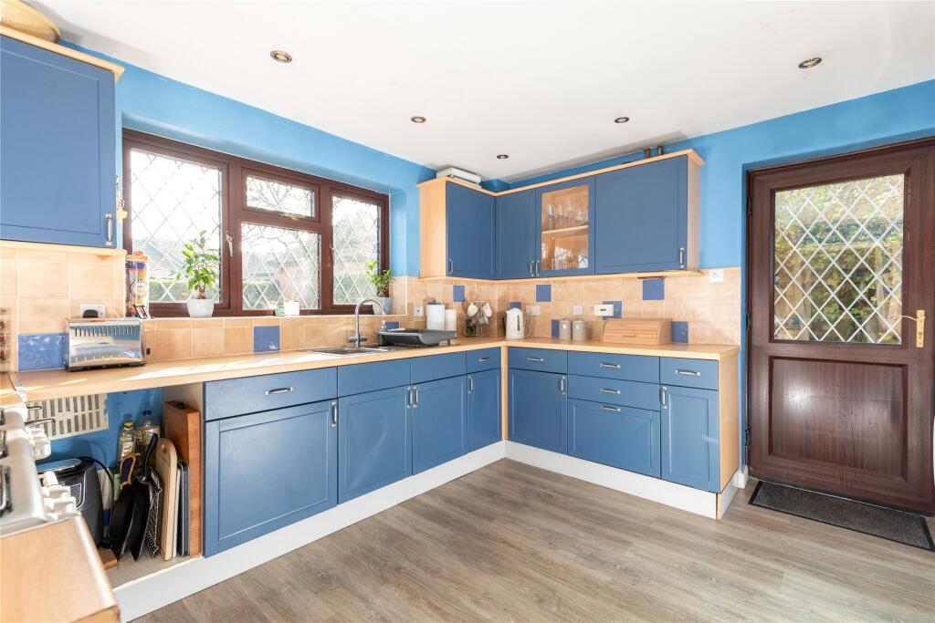 Kitchen/Breakfast