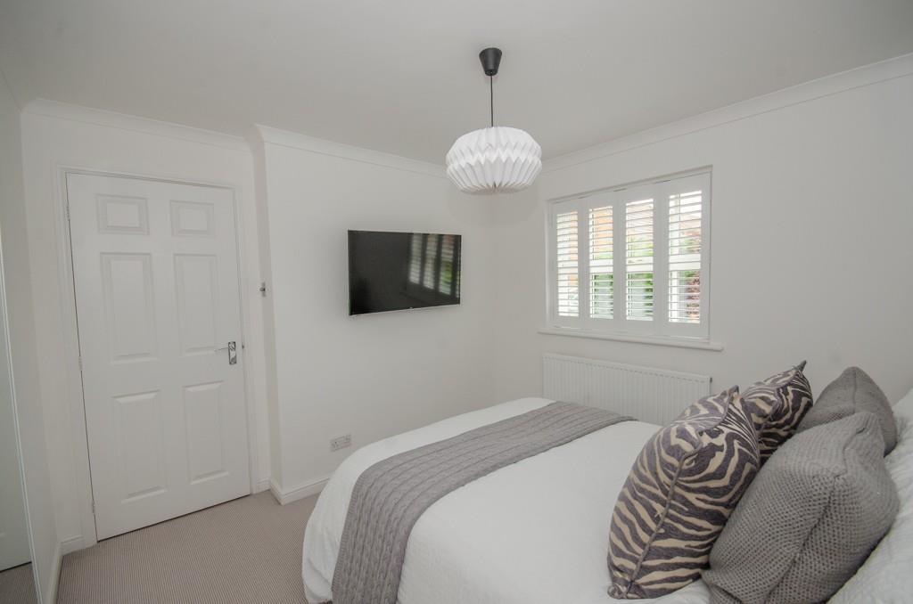 Bedroom two pic 2.jpg