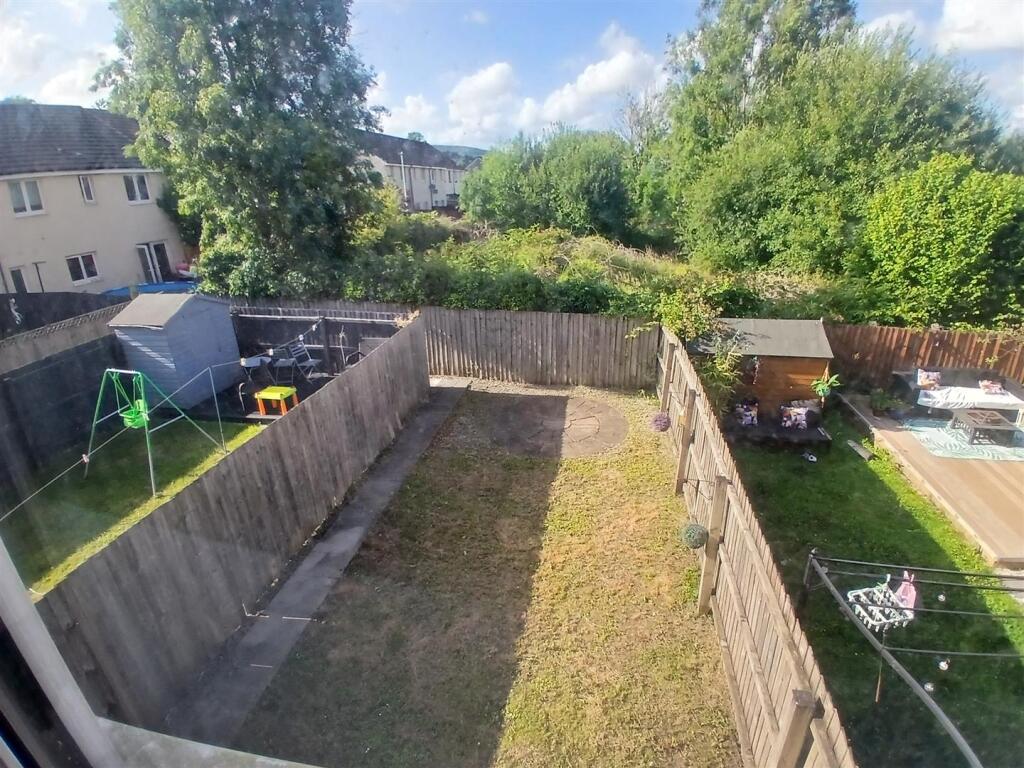 32 mill view........................jpg