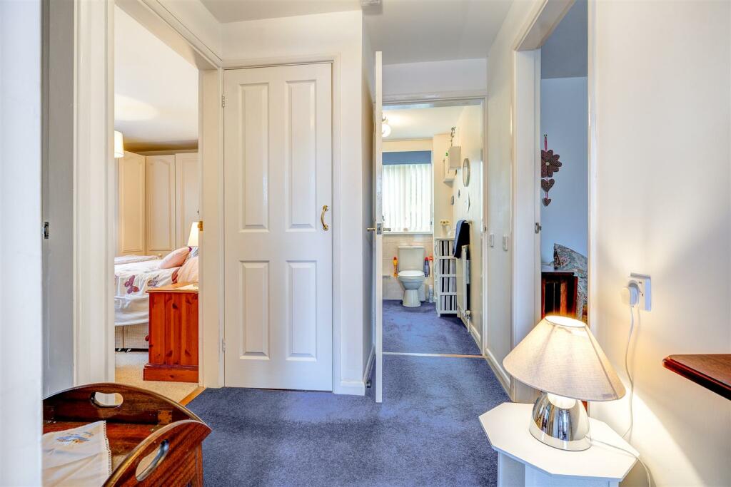 24 Western Close, Ashby