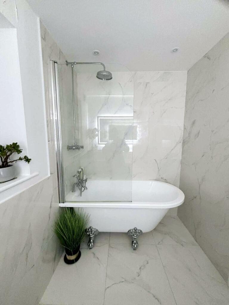 31fa9310-61c2-42c3-b72d-15e59b0aa552