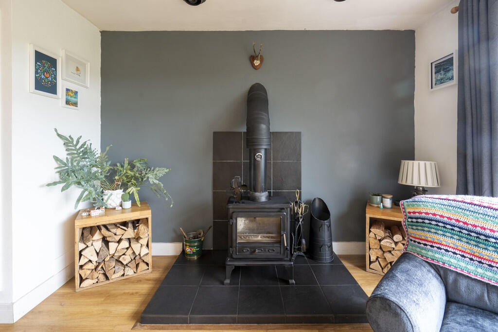 79 Glenview Drive...