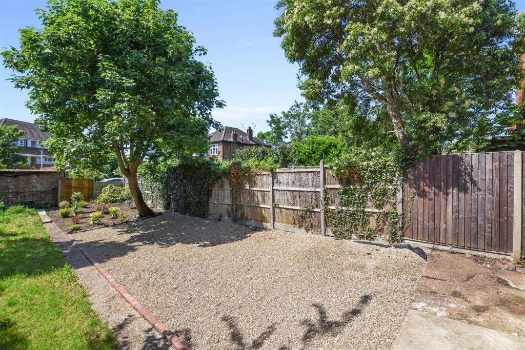 08-bdbbGCWT - 84 Longstone Ave - Garden 2 -Origina