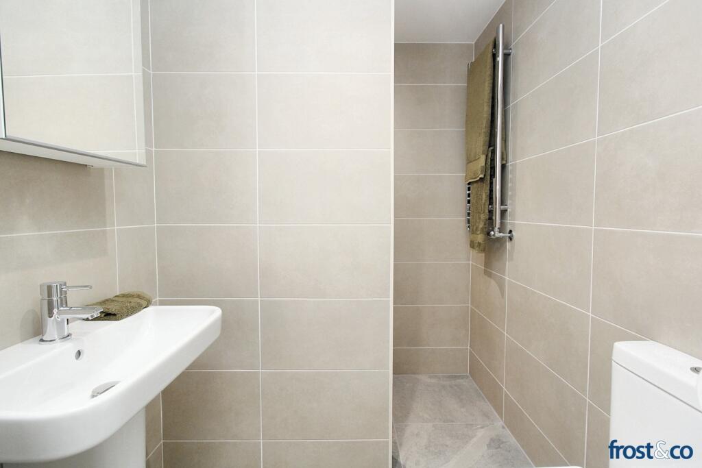 Shower Room WC