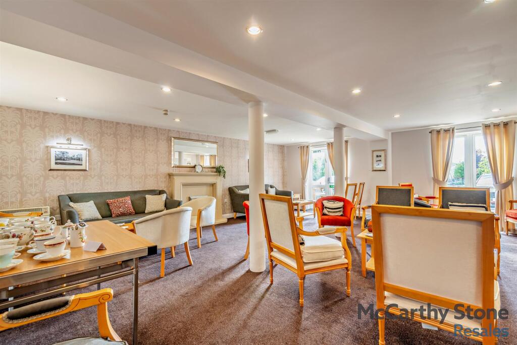 8663728-interior21-800.jpg