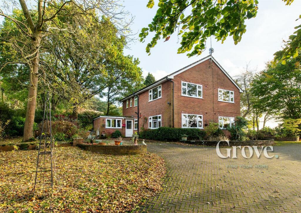 Stakenbridge Churchill 2.jpg