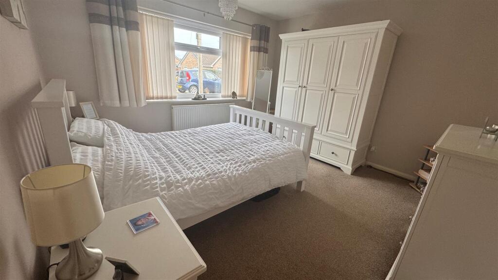 New Bedroom One (3).jpg