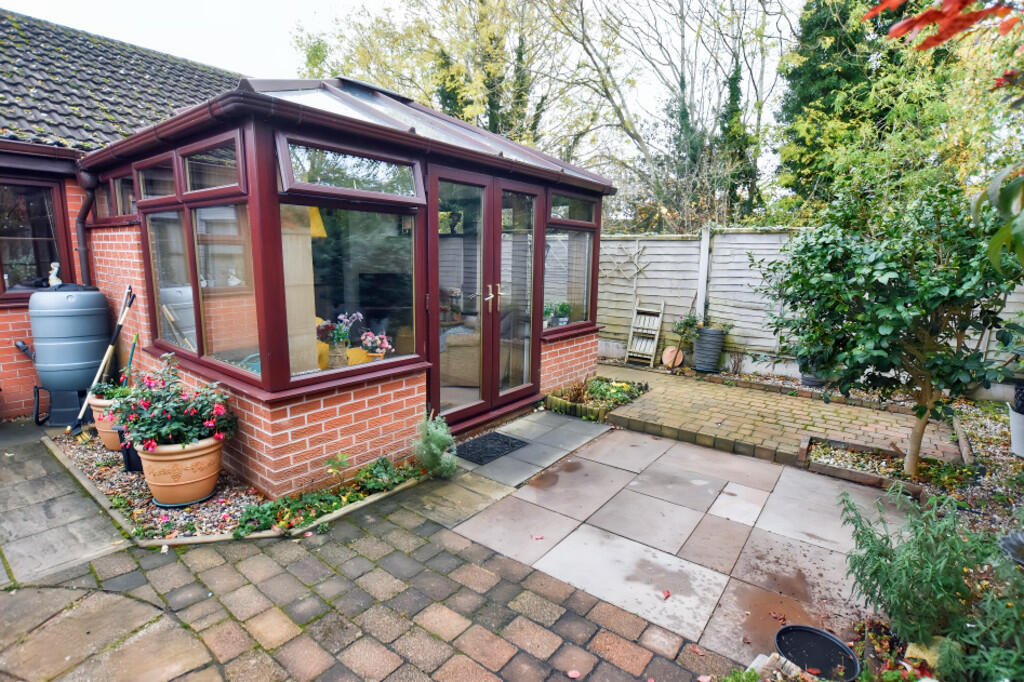 Courtyard Garden