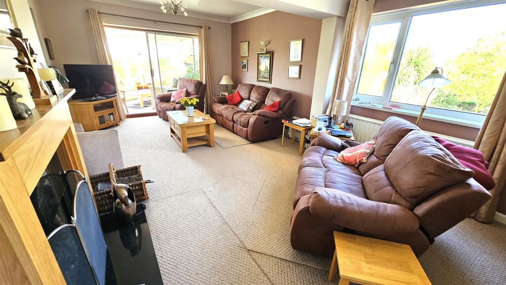 Further Living room.jpg