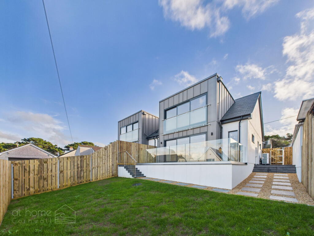 Sommerville Road, Perranporth, TR6 - Contemporary Coastal Luxury with Panoramic Sea Views