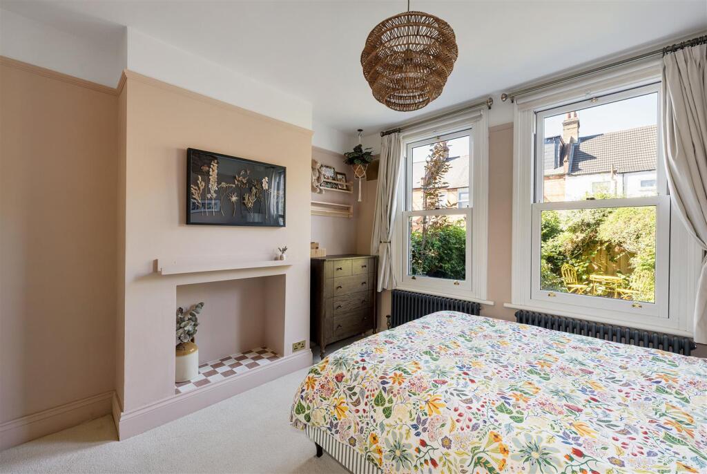 Winns Terrace, E17