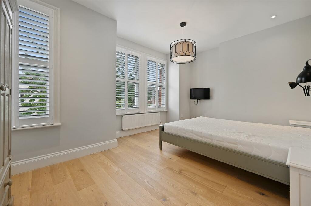 RCAR - Julian Avenue1.JPG