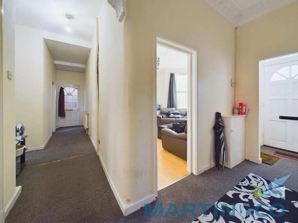 CAM01870G0-PR0152...