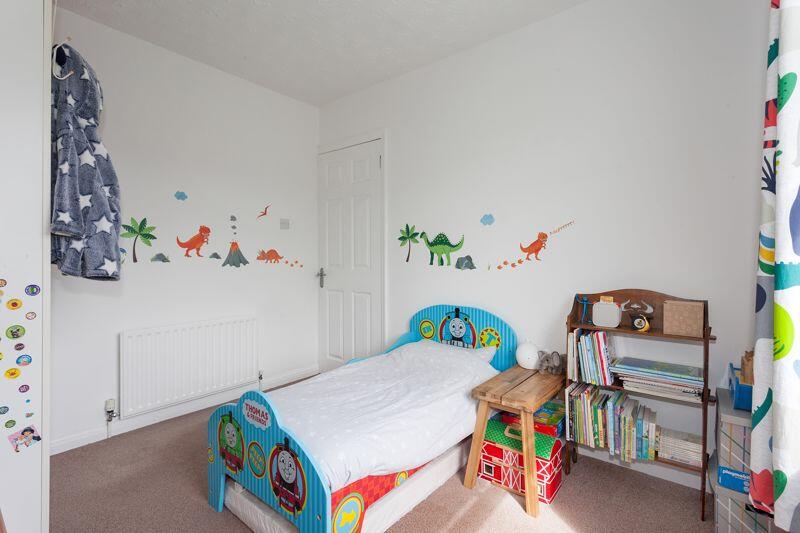 BEDROOM 2