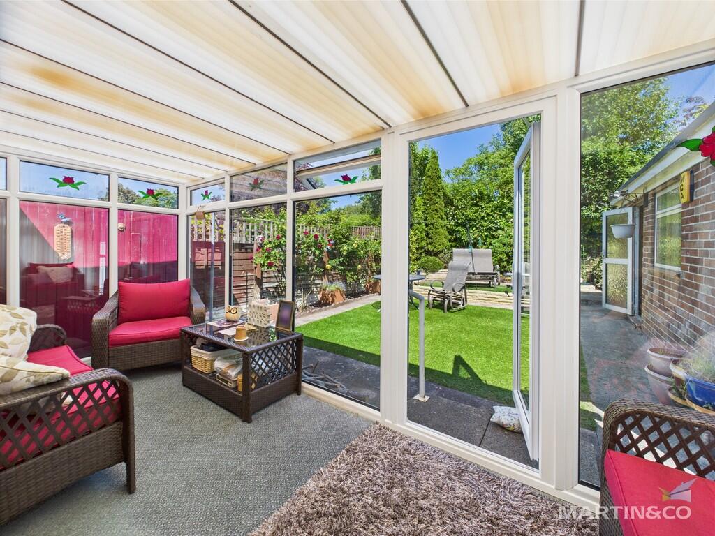 CAM03111G0-PR0319...