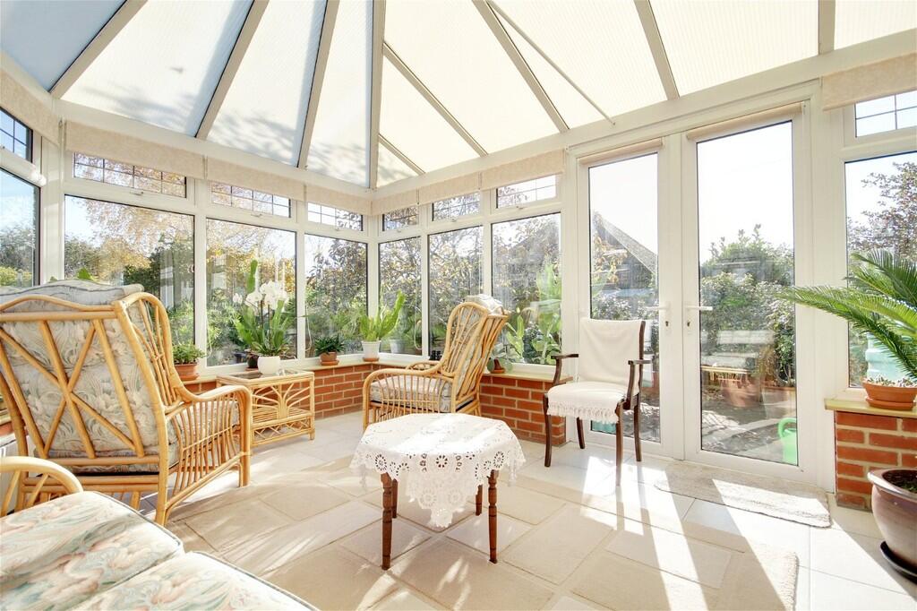 26a27a03-a247-44f...