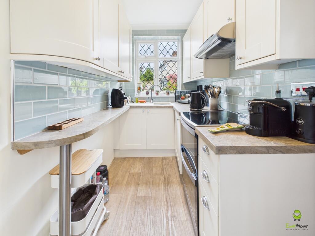 Presented By Clinton Crawford of Ewemove Bexley An