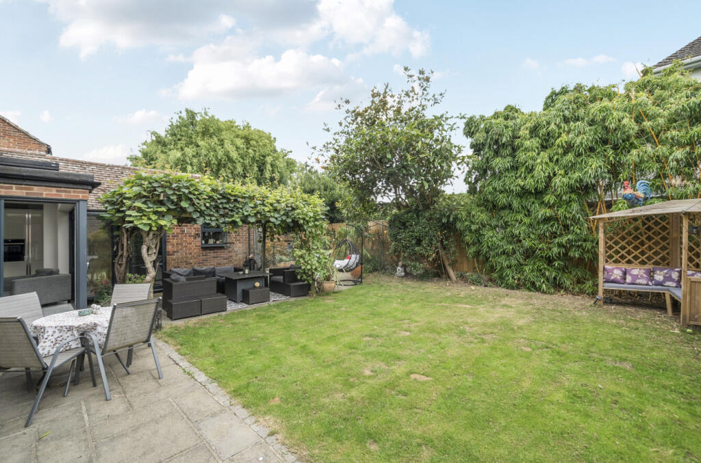 1331965-2-6888ecc...