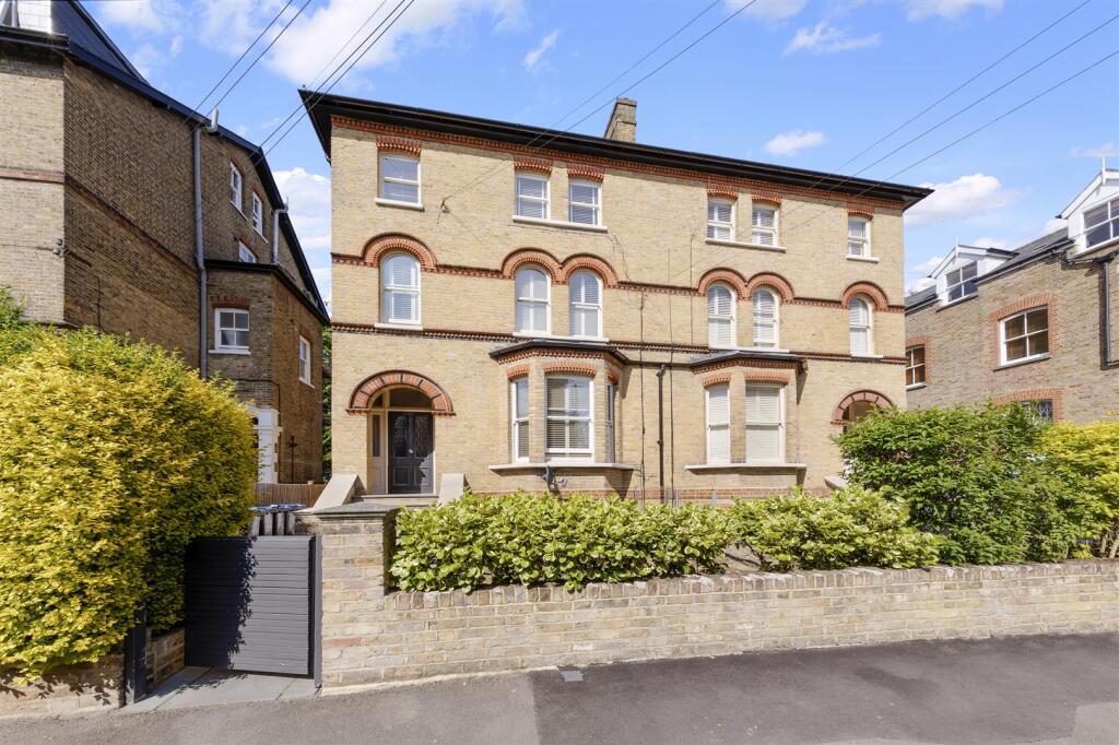 HOMEFIELD ROAD, 28, 1ST FLOOR (11).jpg