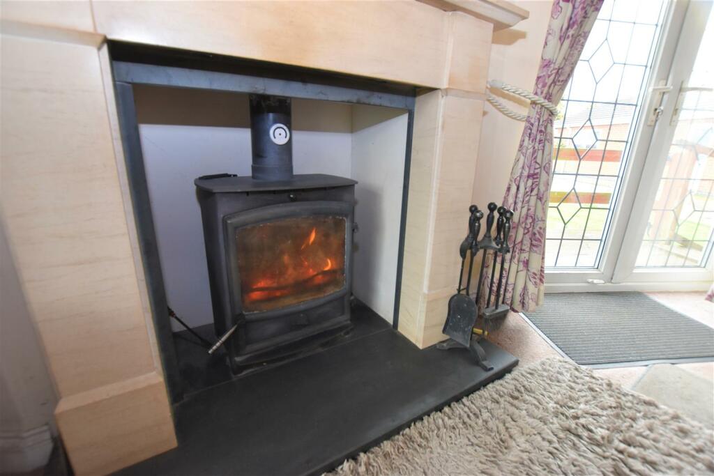 Log Burner.jpg