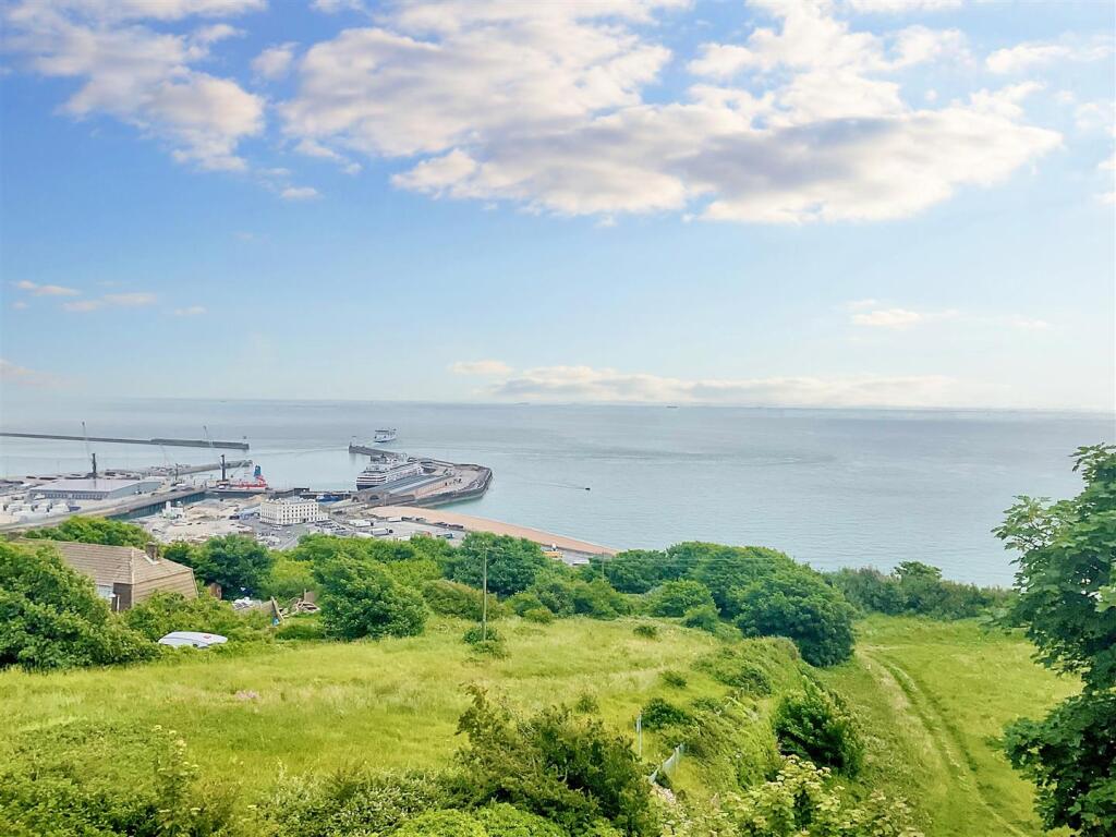 seaview.jpg