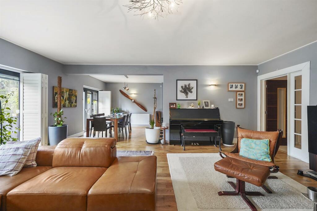 30 Amery Road - rnQcQiqShYbXu94b0q3Y.jpg