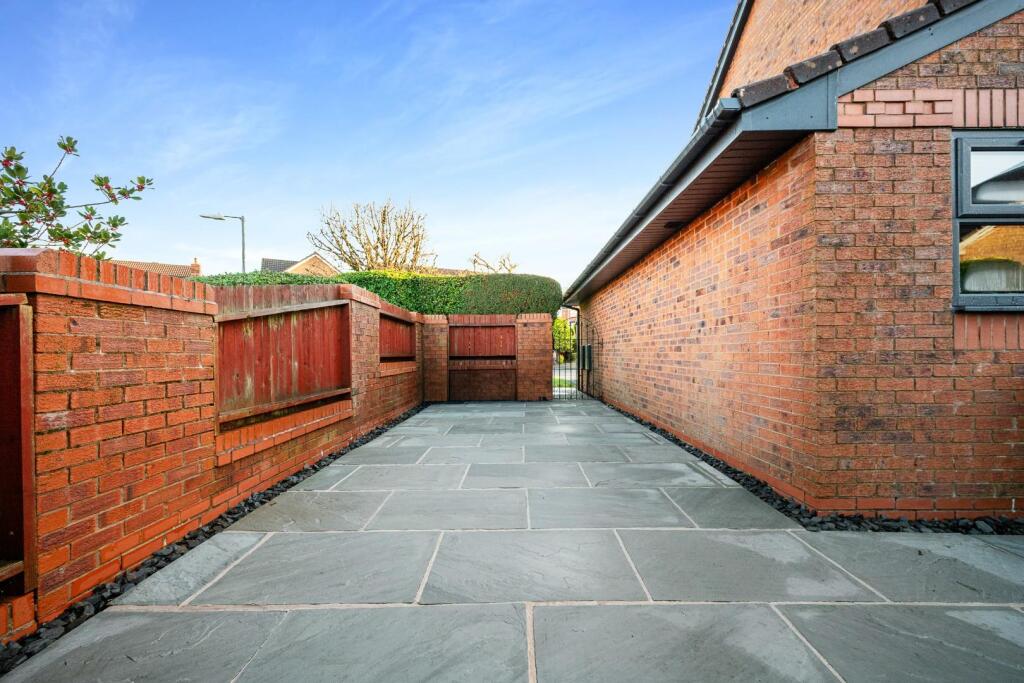 60 Saxby Avenue External-5.jpg