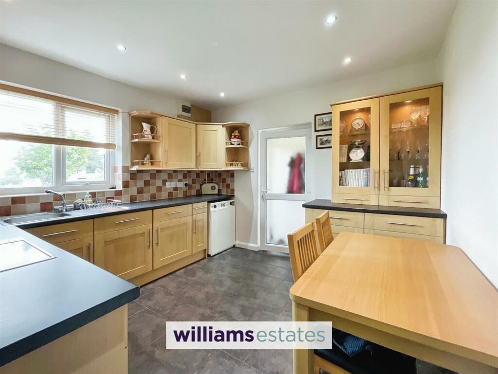 Kitchen/ Diner