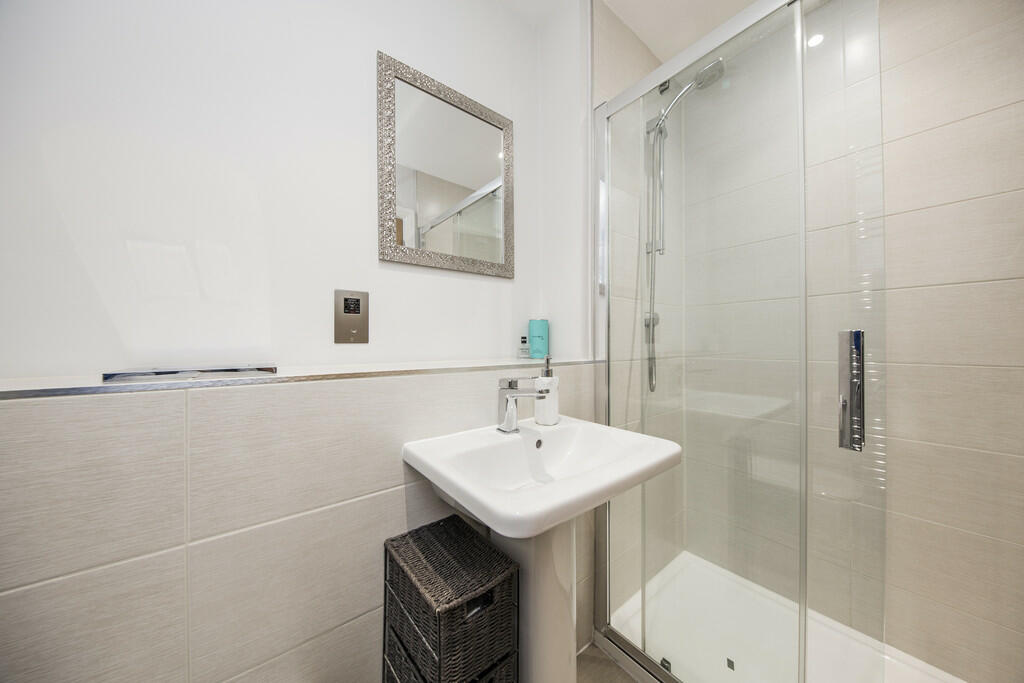 en suite 2