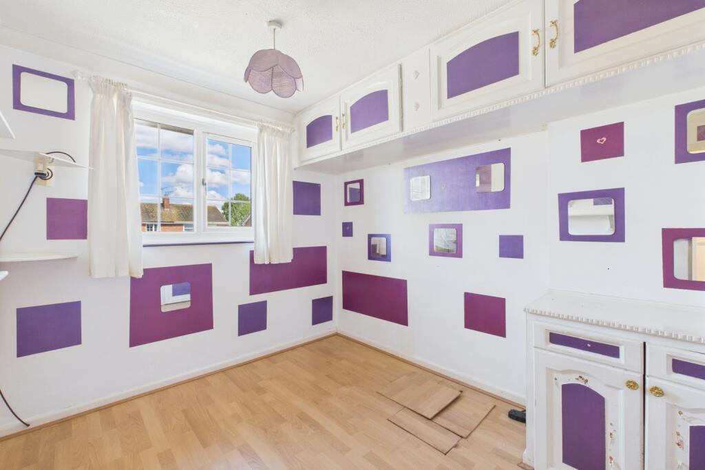 CAM03162G0-PR0298-STILL008