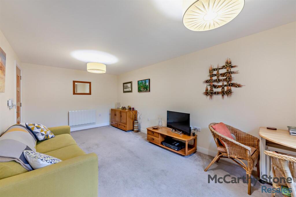 8668352-interior17-800.jpg