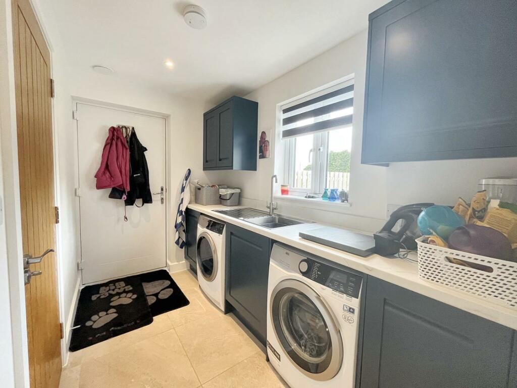 Utility Room.jpg