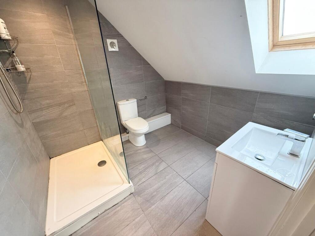 shower 1.jpg