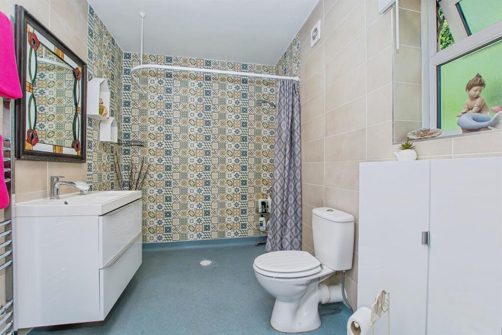 En-Suite Wet Room