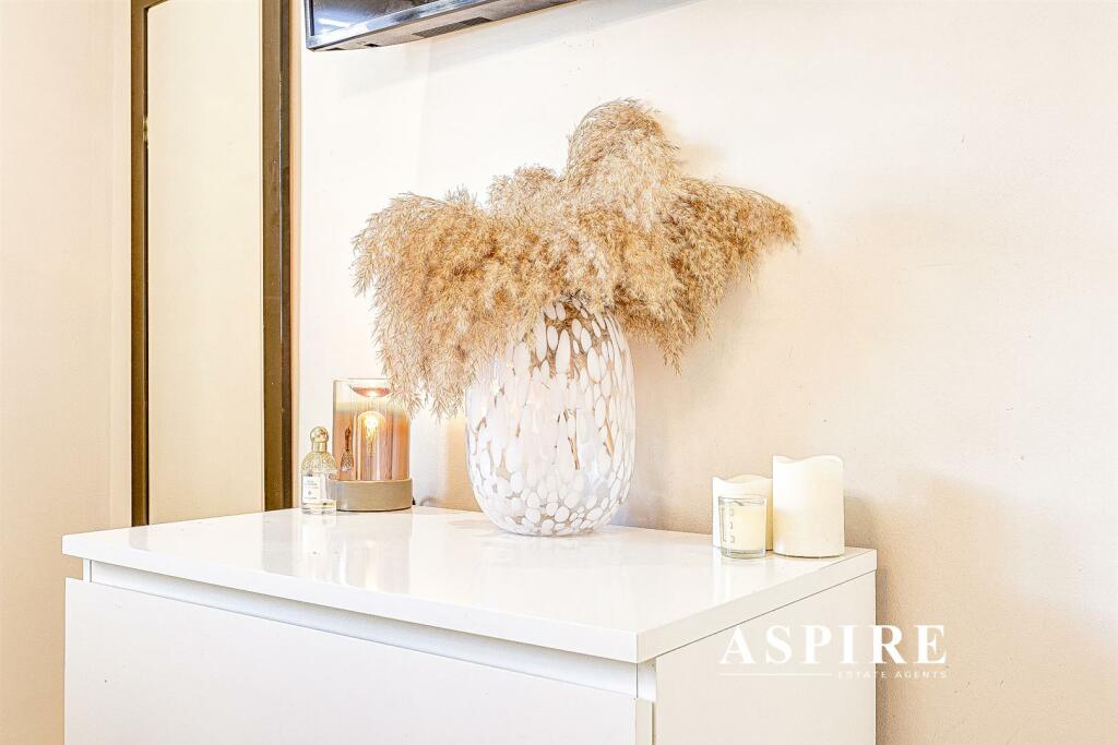 Aspire Estate Agents15.jpg