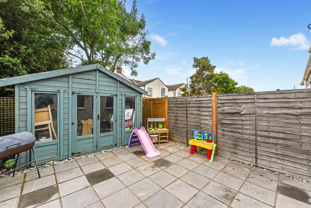 Summer house.jpg