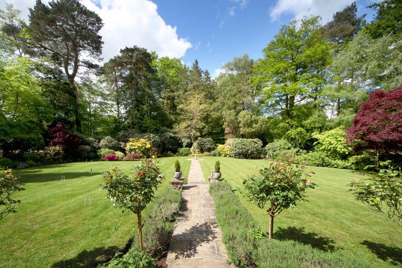 Garden and gro...