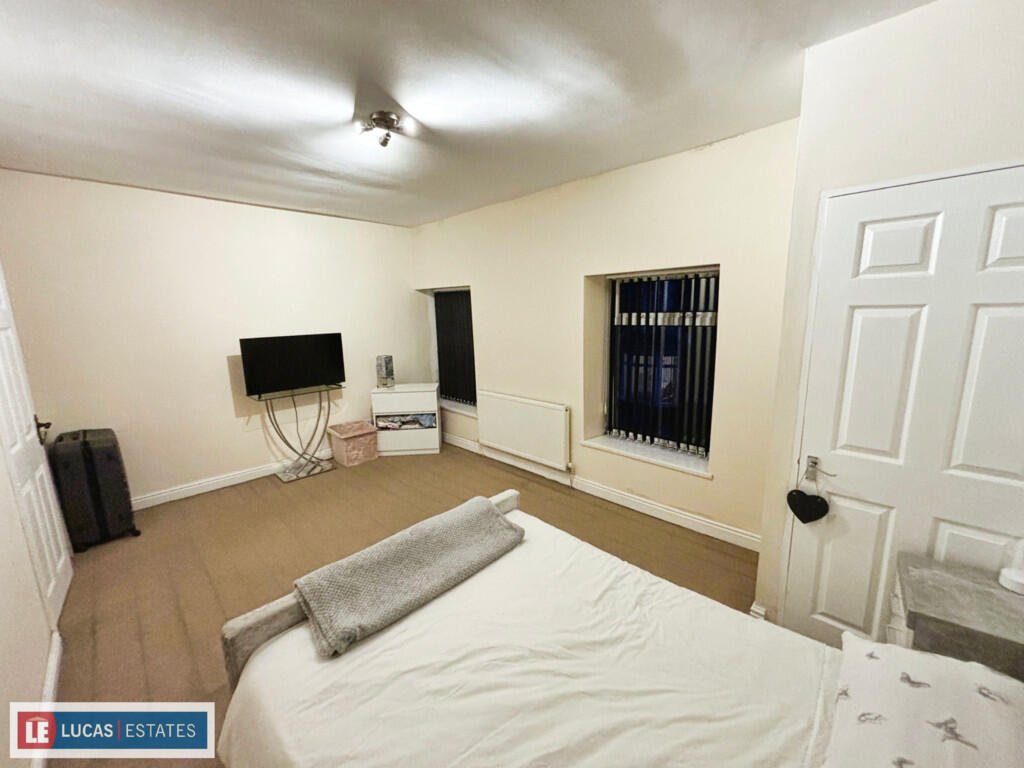 790617d8-image_pi...