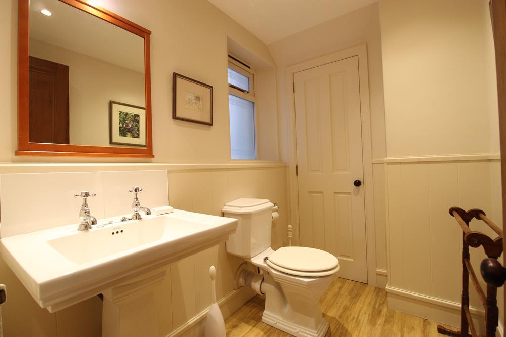 Cloakroom WC