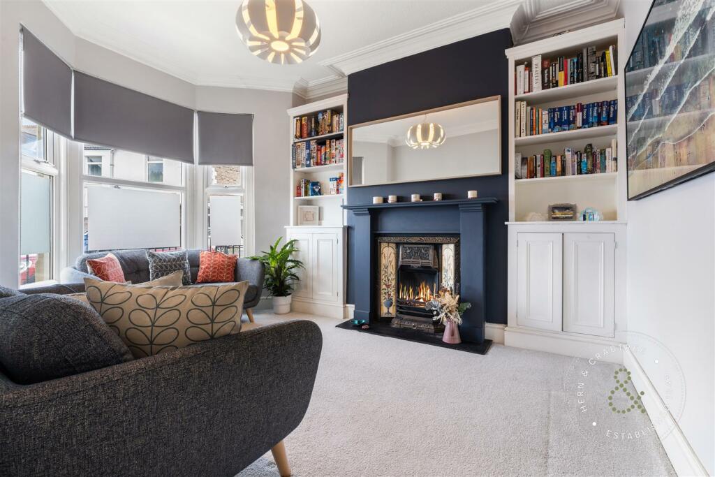 Tewkesbury Place, Cathays, Hern Crabtree (3).jpg