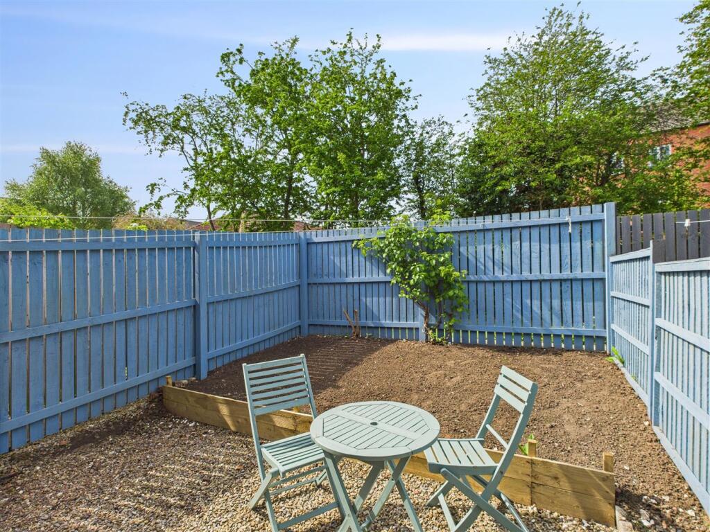 GARDEN