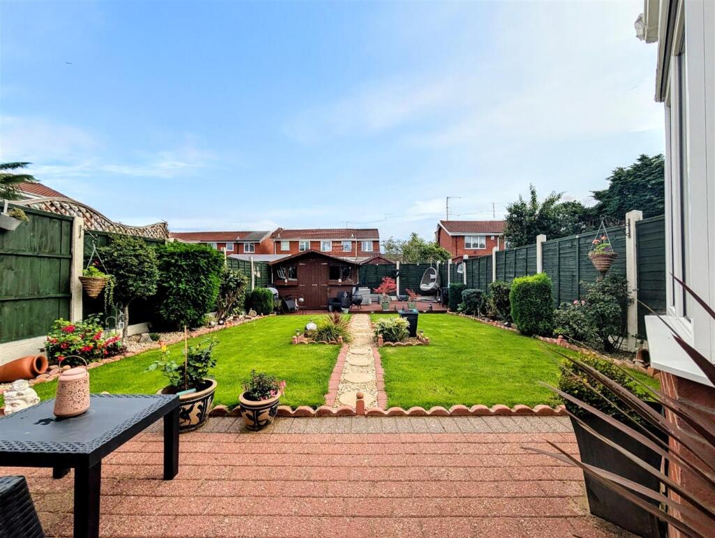 rear garden.jpg