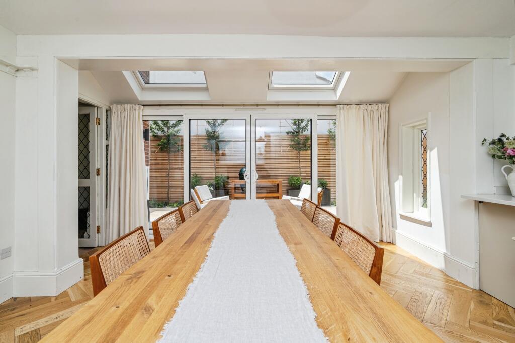 Kitchen / Diner