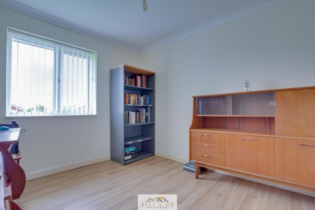 Bedroom 2.1