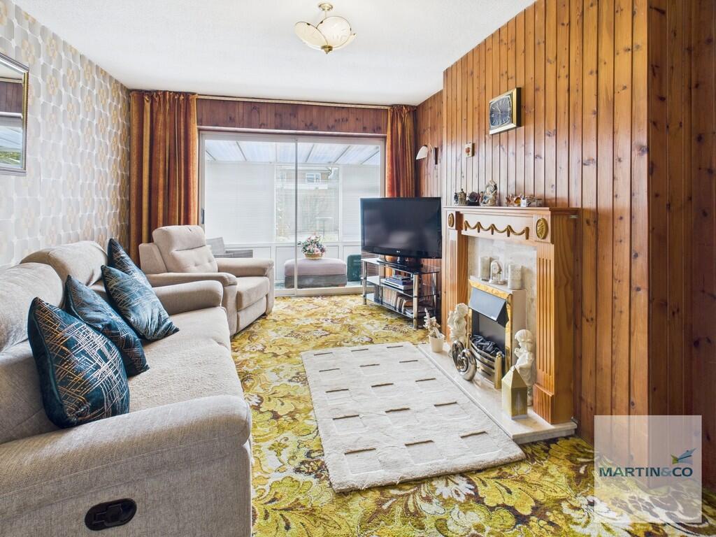 CAM03663G0-PR0124...