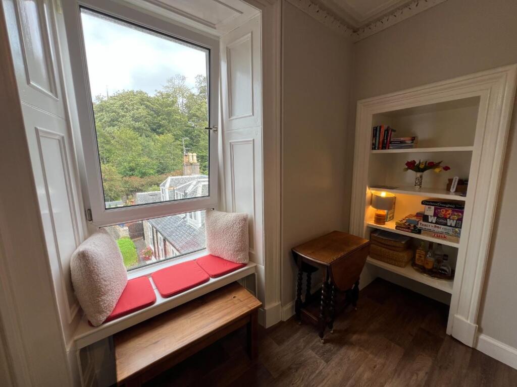 Living Room/Kitchen