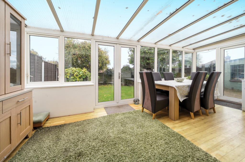 1370448-21-68fa88...